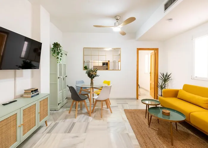 Apartamento Con Garaje, Centro De Sevilla